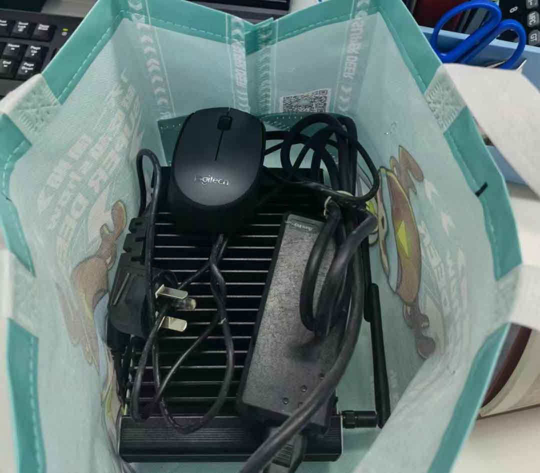 Työntekijät Shenzhenissä